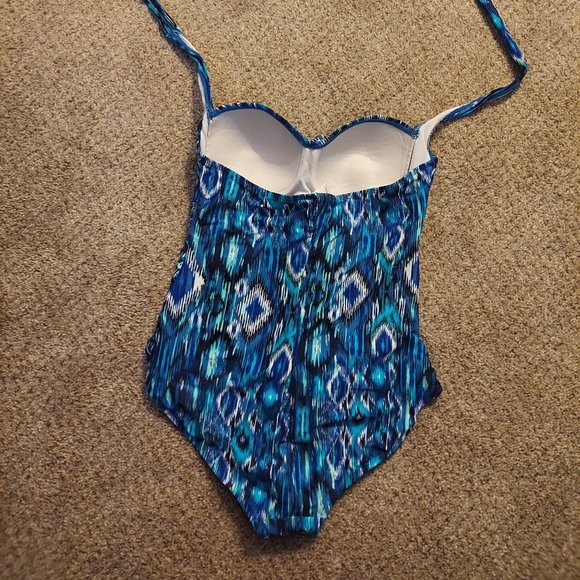 Women's Catalina Halter Bathing Suit NWOT - Picture 2 of 3